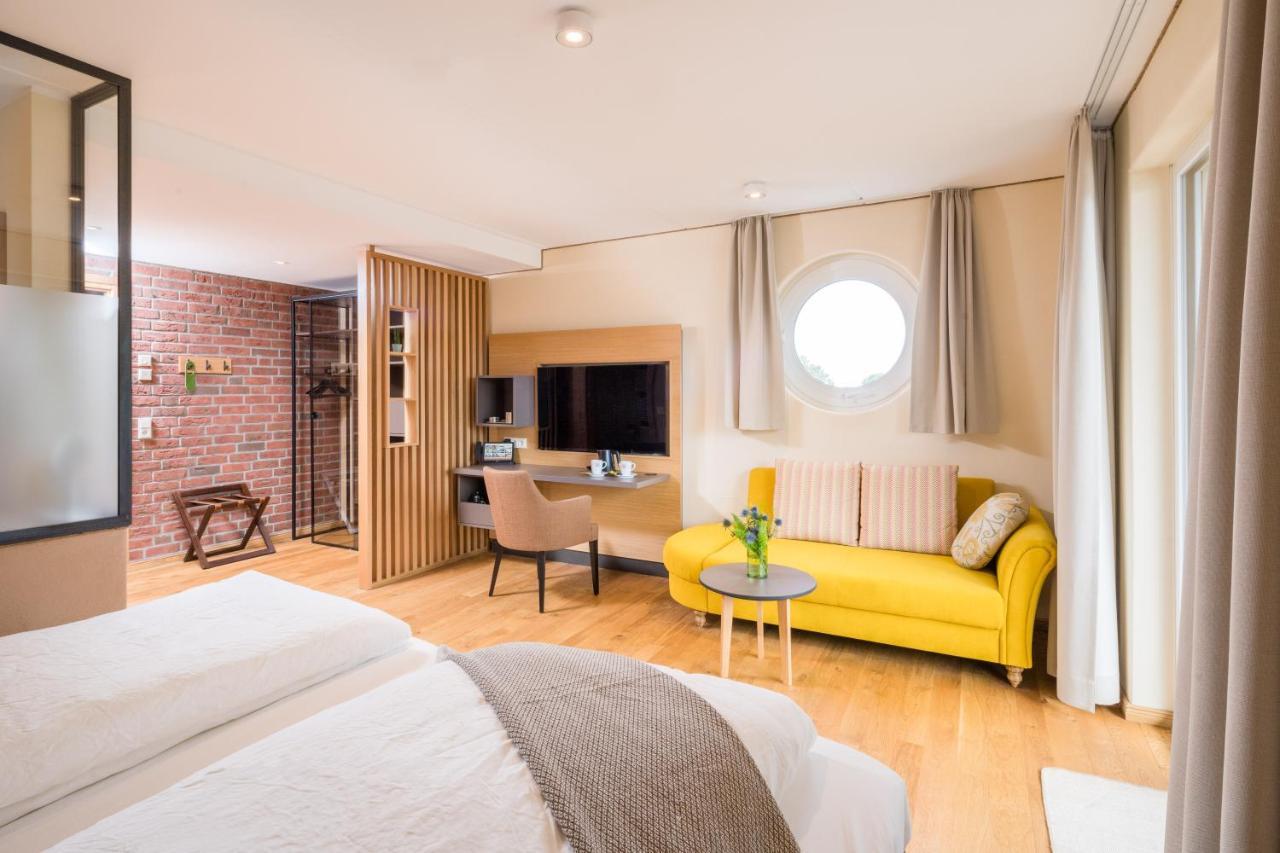 Parkhotel Jever Exterior photo
